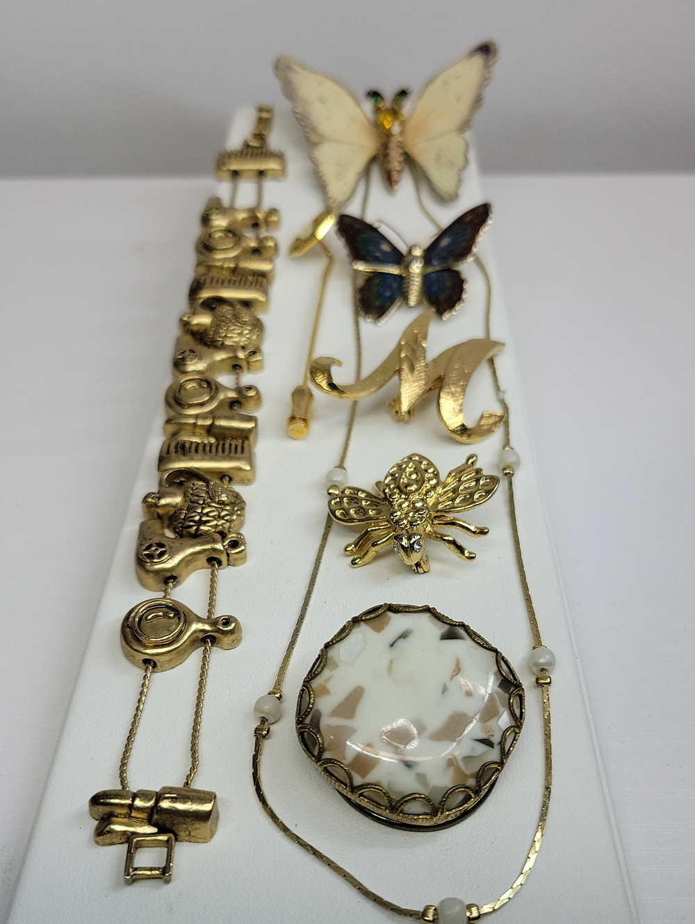 Gold-Tone Vintage Bundle